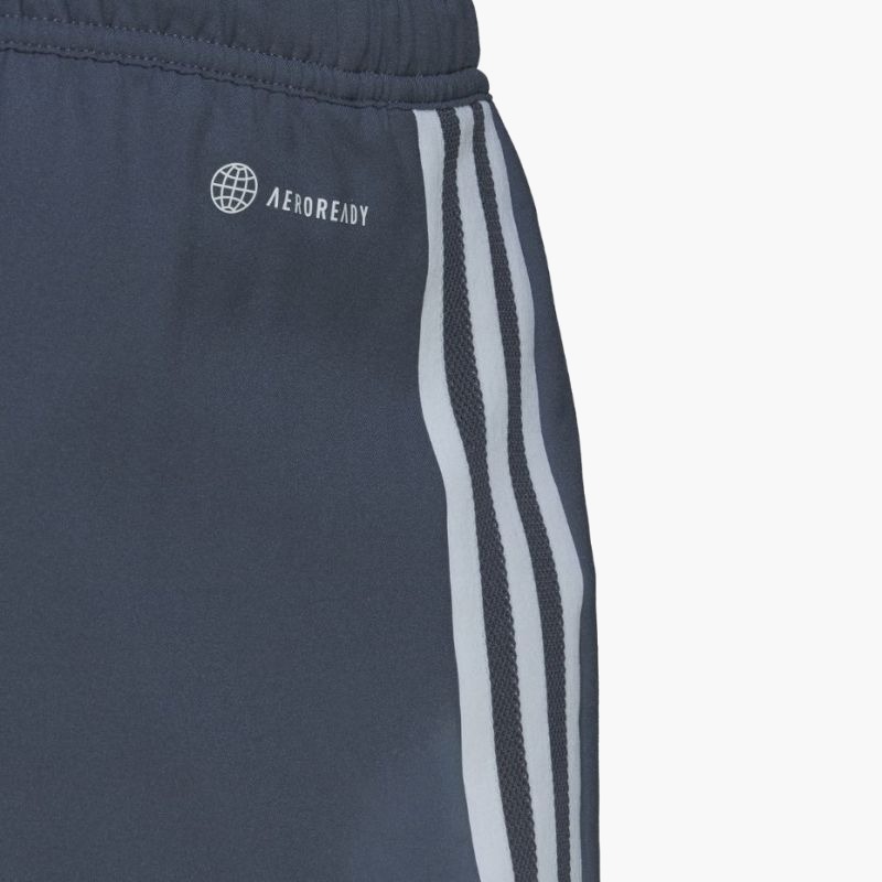 nanito_source_url:https://b2bsportswholesale.net/public/storage/productimages/8e/9a/f8/38/891009/image/xlarge_clean.jpg