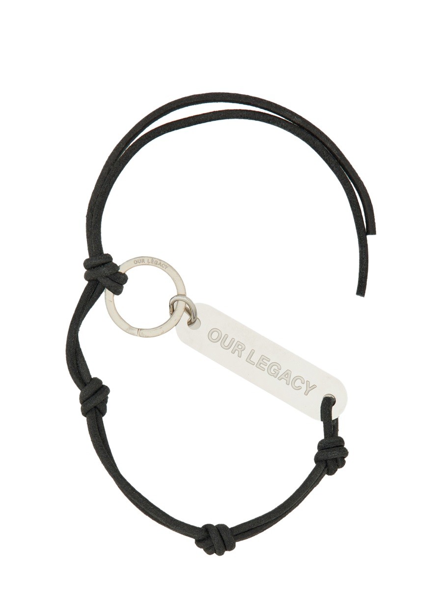 nanito_source_url:https://nokinstyle.com/2421230/leather-keychain.jpg