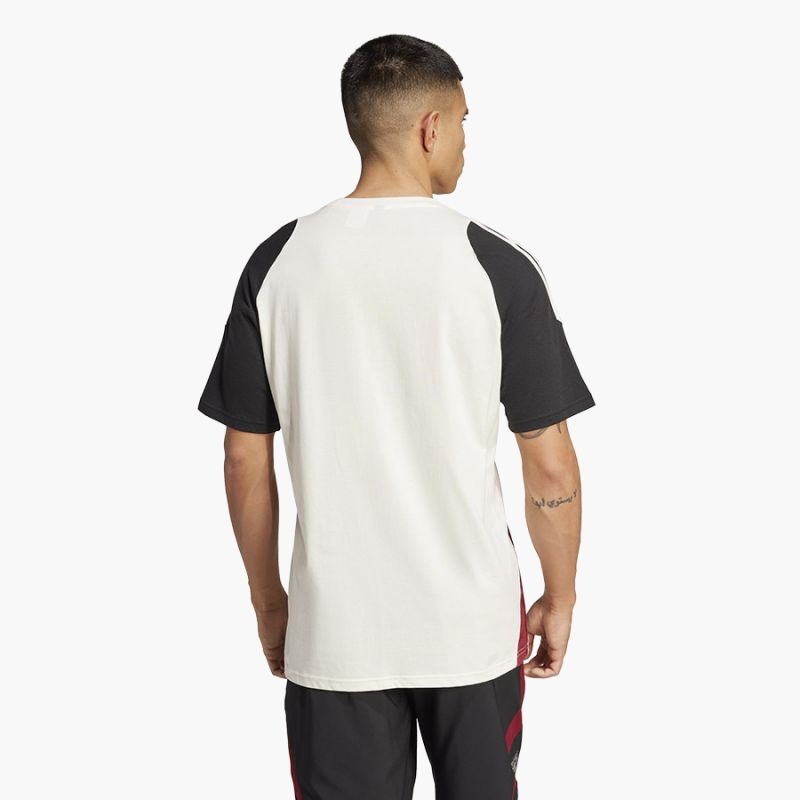 nanito_source_url:https://b2bsportswholesale.net/public/storage/productimages/7e/0d/23/e3/1366829/image/xlarge_clean.jpg