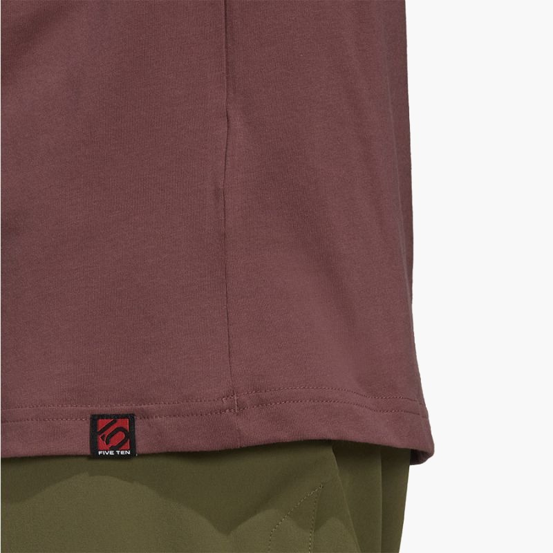 nanito_source_url:https://b2bsportswholesale.net/public/storage/productimages/9c/cb/92/f2/1250668/image/xlarge_clean.jpg