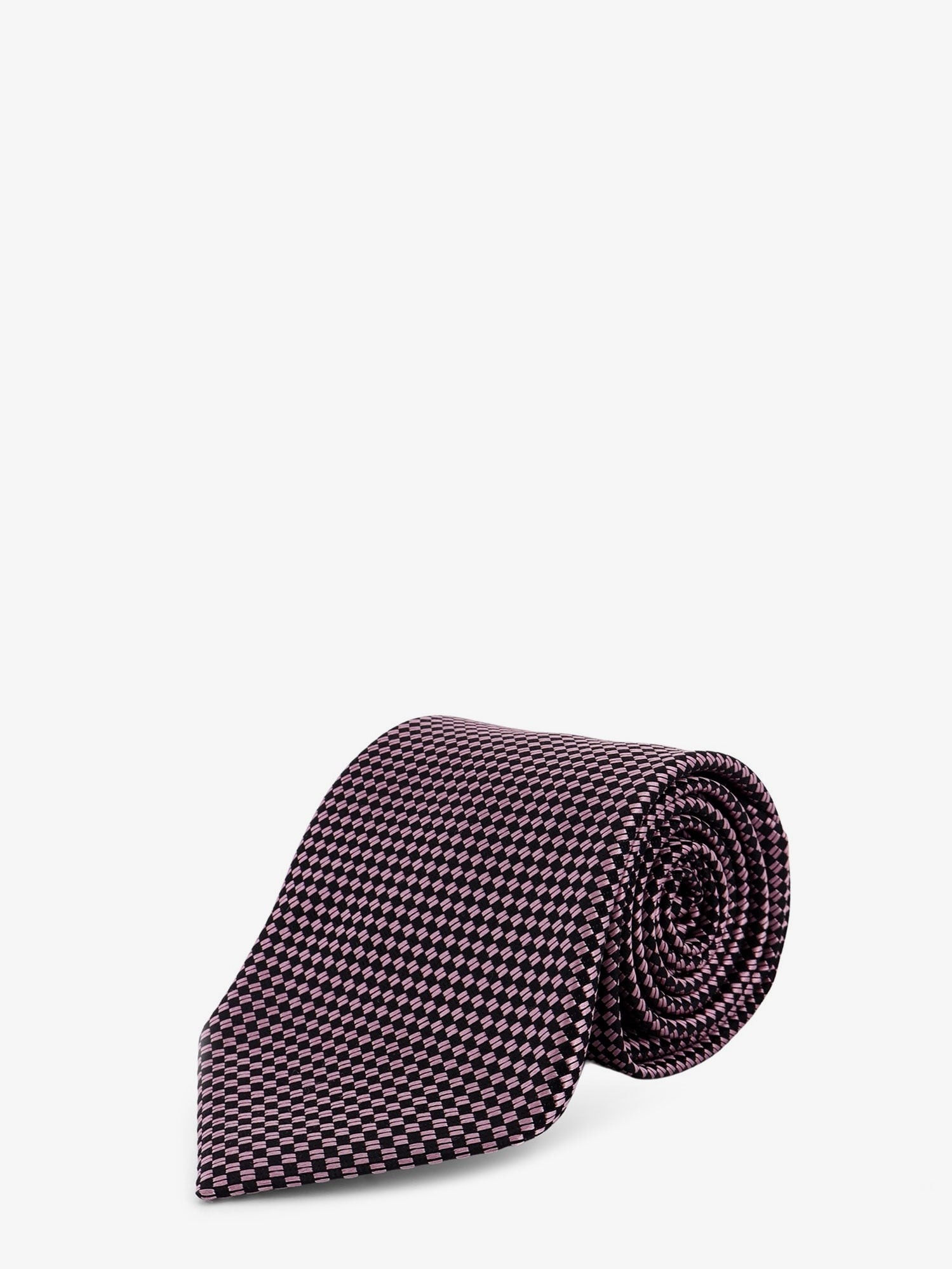nanito_source_url:https://nokinstyle.com/2402273/silk-tie.jpg