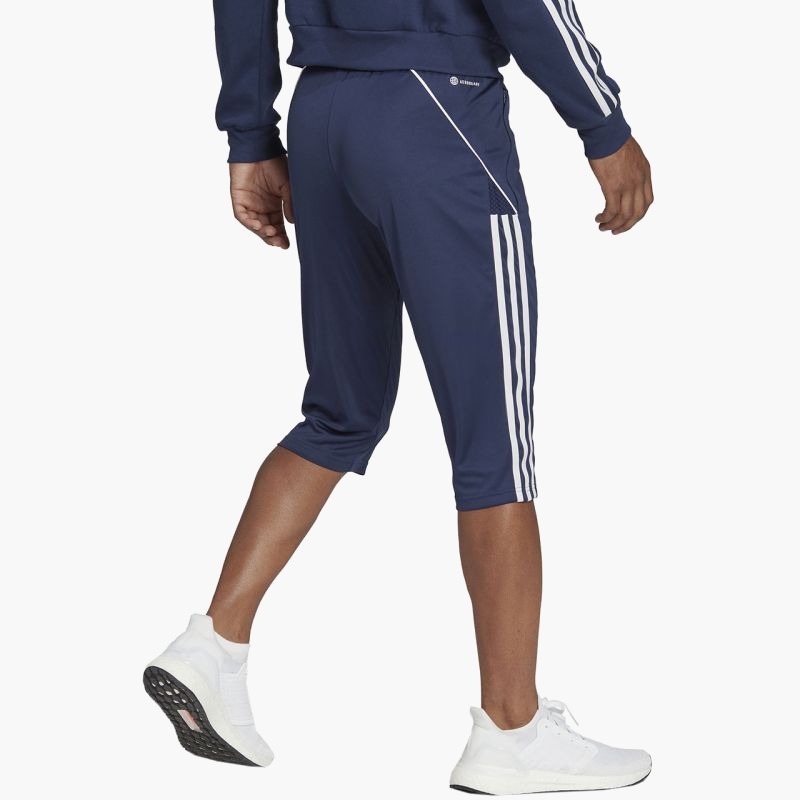 nanito_source_url:https://b2bsportswholesale.net/public/storage/productimages/9d/5c/49/23/950396/image/xlarge_clean.jpg