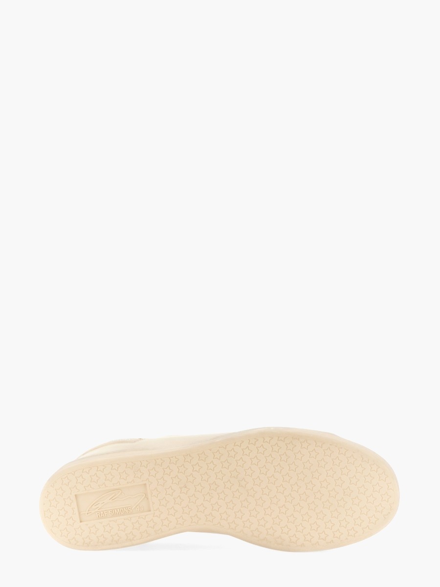 nanito_source_url:https://nokinstyle.com/2353635/sneaker-orion.jpg