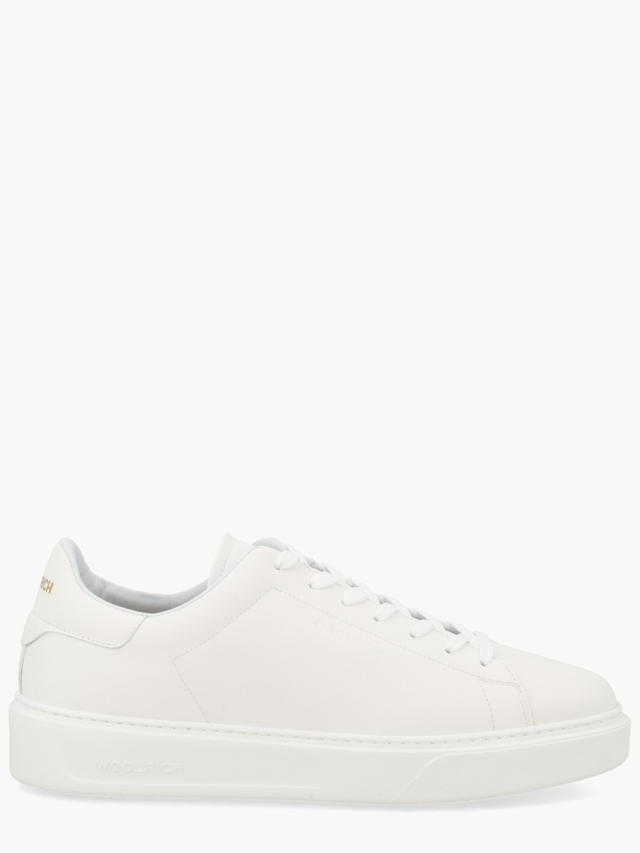 nanito_source_url:https://nokinstyle.com/2422556/sneaker-classic-court.jpg