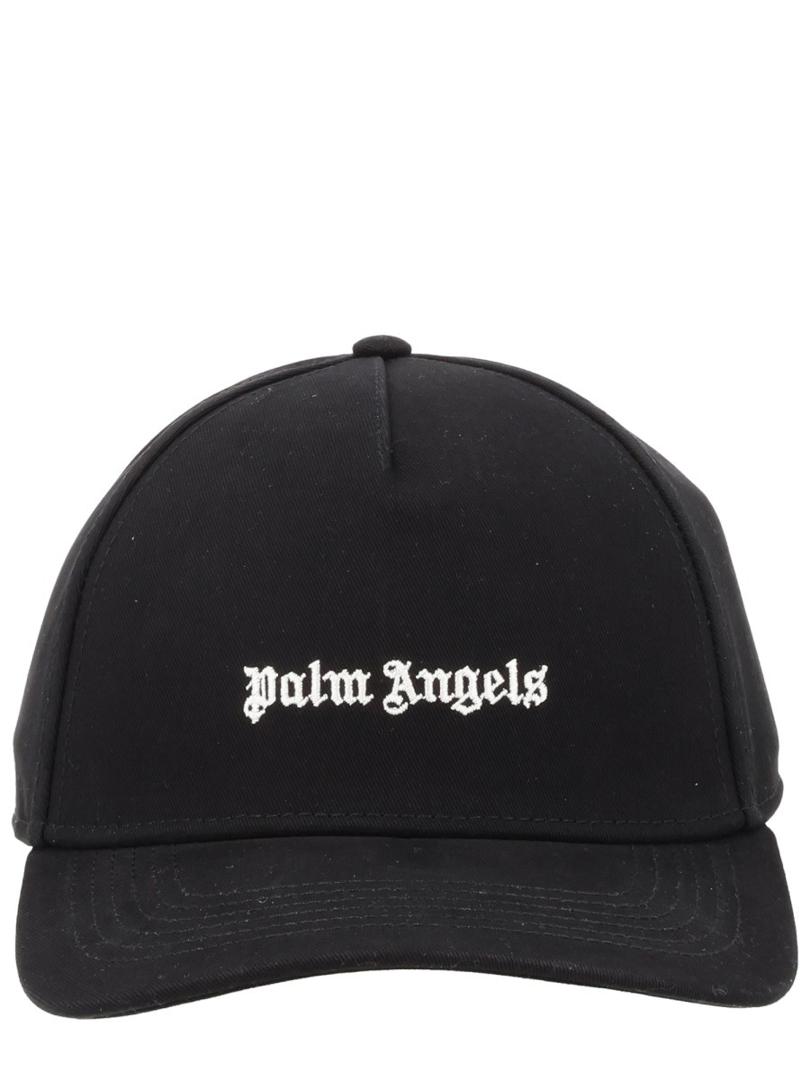 nanito_source_url:https://nokinstyle.com/2420009/cappello-da-baseball-overlogo.jpg