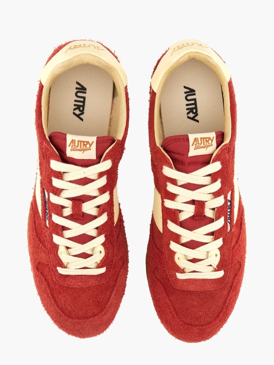 nanito_source_url:https://nokinstyle.com/2387014/windspin-sneaker.jpg