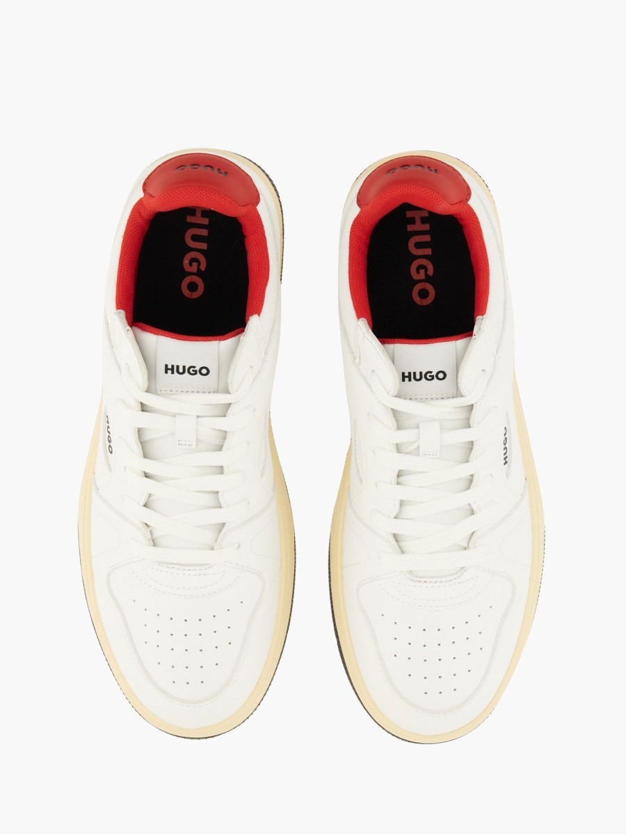 nanito_source_url:https://nokinstyle.com/2382805/leather-sneaker.jpg