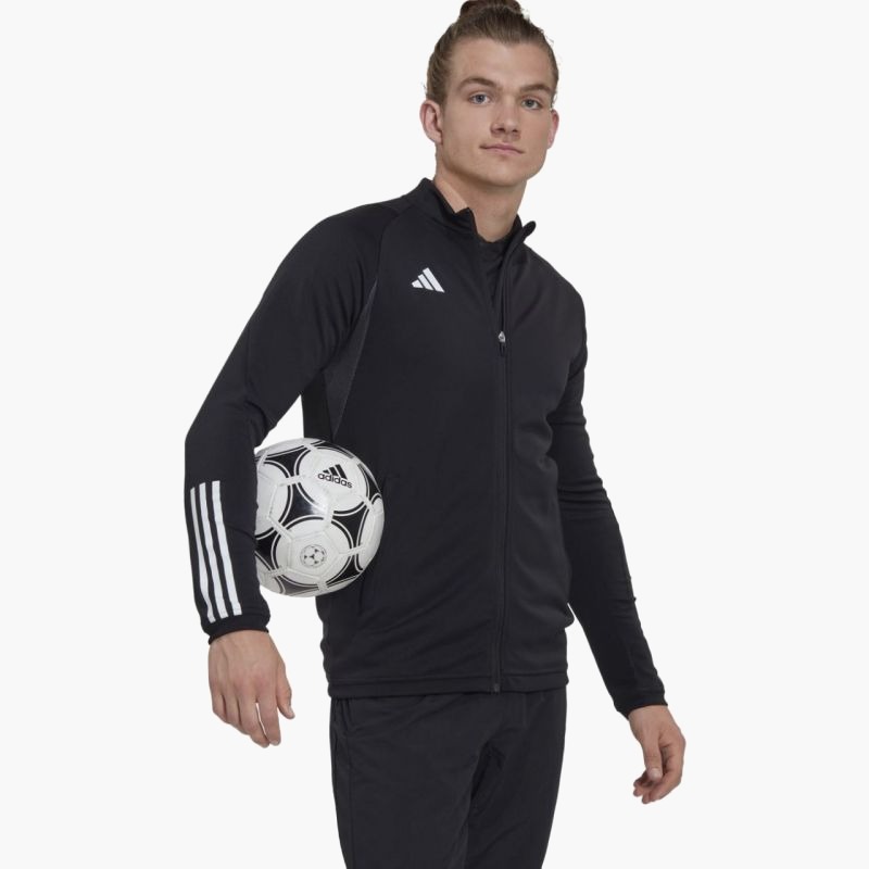 nanito_source_url:https://b2bsportswholesale.net/public/storage/productimages/7c/4b/ea/17/948247/image/xlarge_clean.jpg
