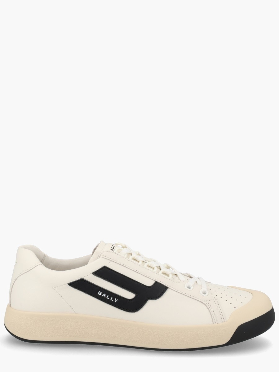 nanito_source_url:https://nokinstyle.com/2413331/sneaker-competition.jpg