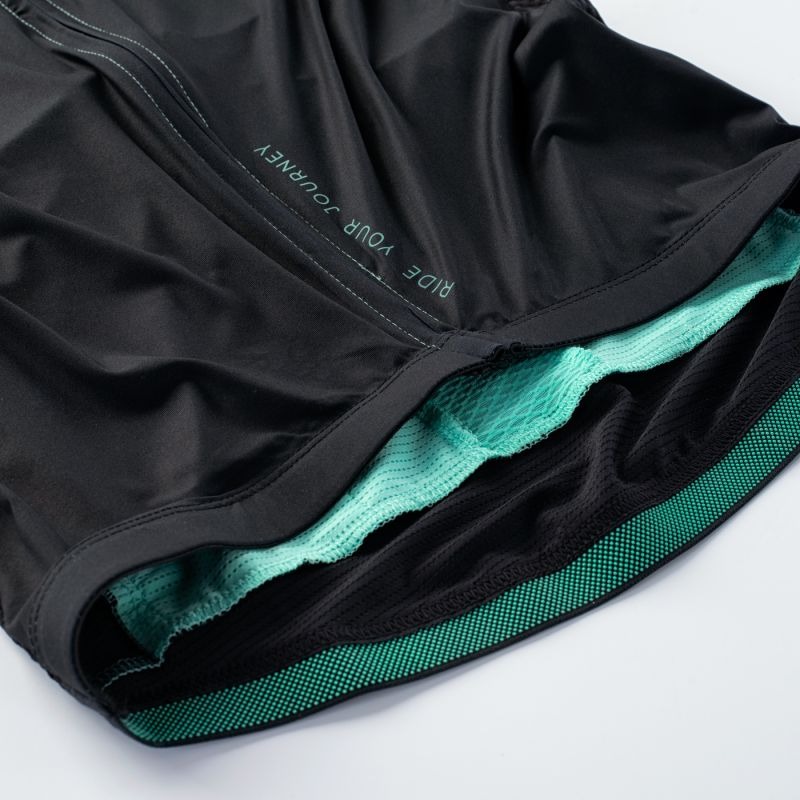nanito_source_url:https://b2bsportswholesale.net/public/storage/productimages/f0/60/c1/bf/1670704/image/xlarge_clean.jpg