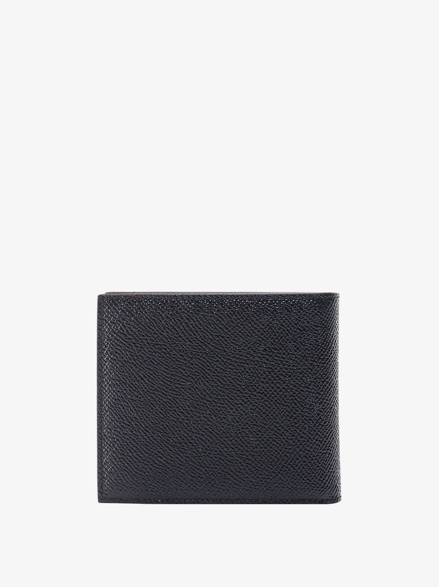 nanito_source_url:https://nokinstyle.com/2431780/leather-wallet.jpg
