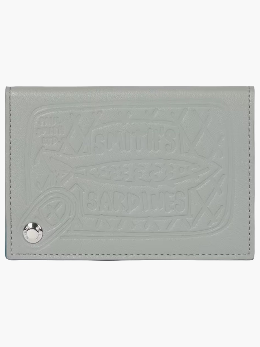 nanito_source_url:https://nokinstyle.com/2335303/card-holder-sardines.jpg