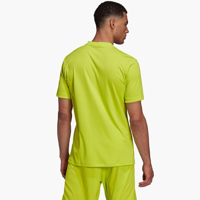 nanito_source_url:https://b2bsportswholesale.net/public/storage/productimages/c7/00/08/94/2226046/image/xlarge_clean.jpg
