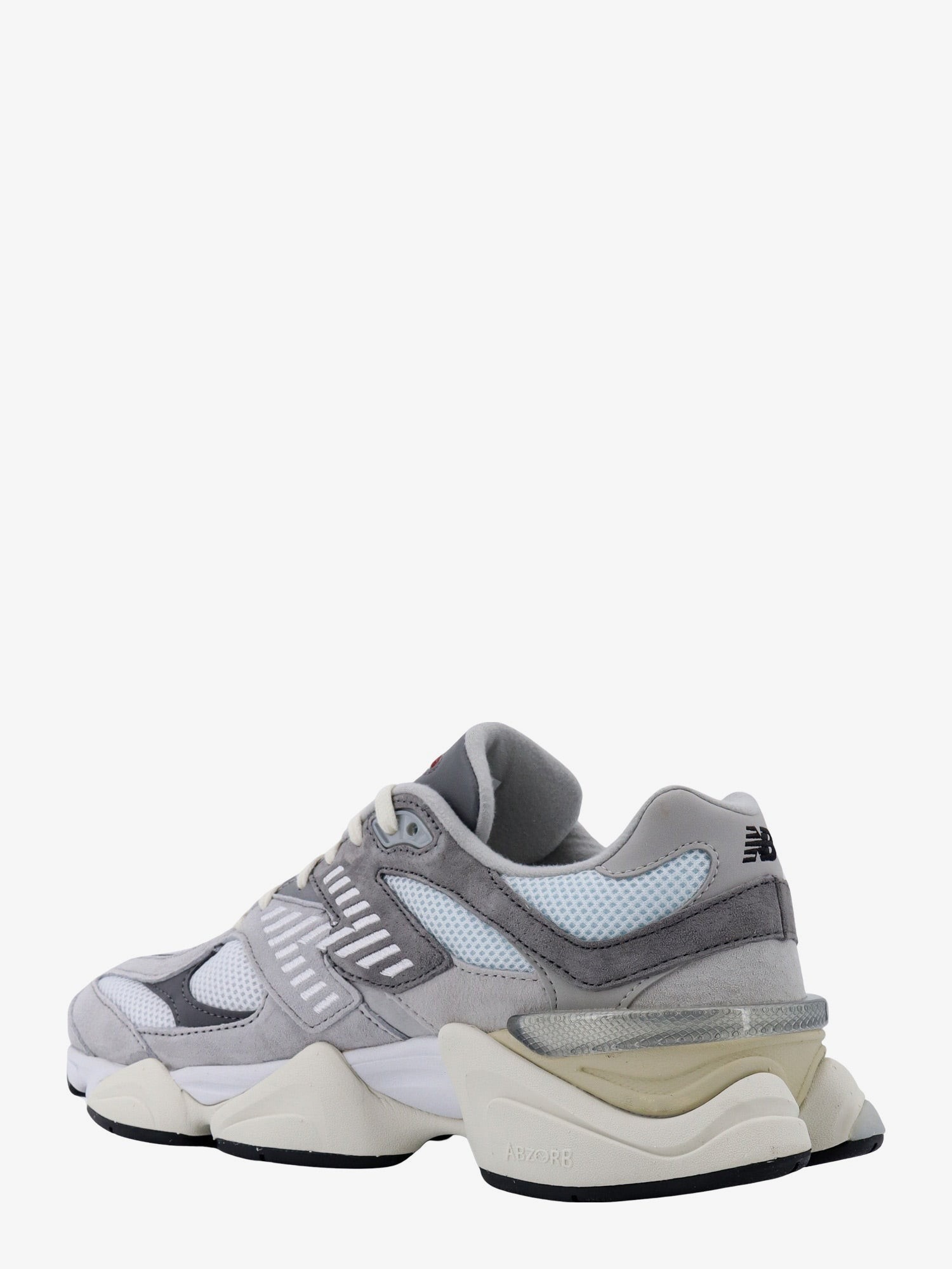 nanito_source_url:https://nokinstyle.com/2426733/9060-sneakers-in-mesh-and-suede-with-side-logo.jpg