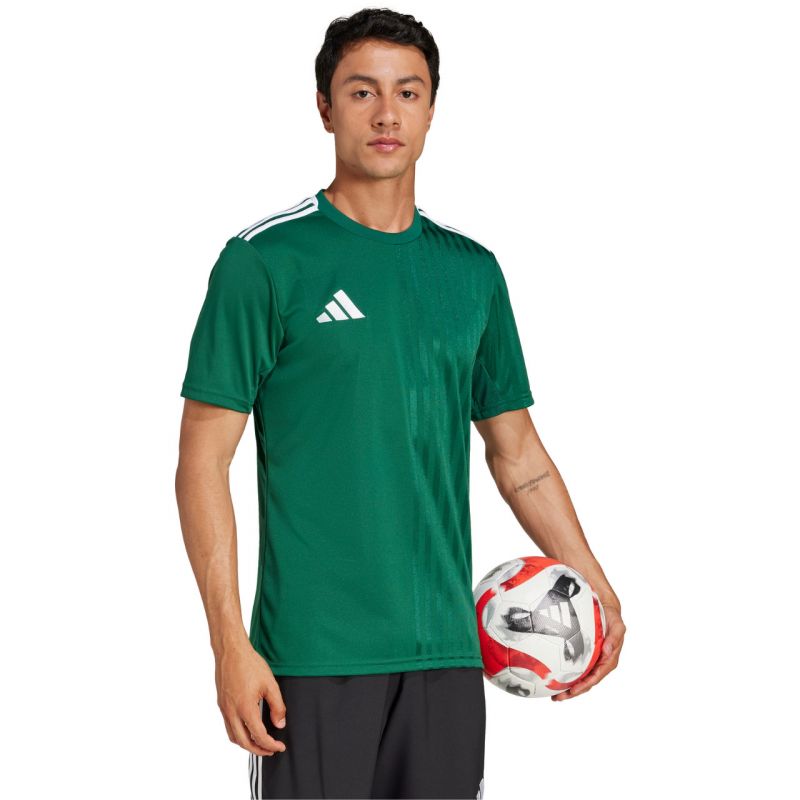 nanito_source_url:https://b2bsportswholesale.net/public/storage/productimages/fb/d4/90/9a/1466451/image/xlarge_clean.jpg