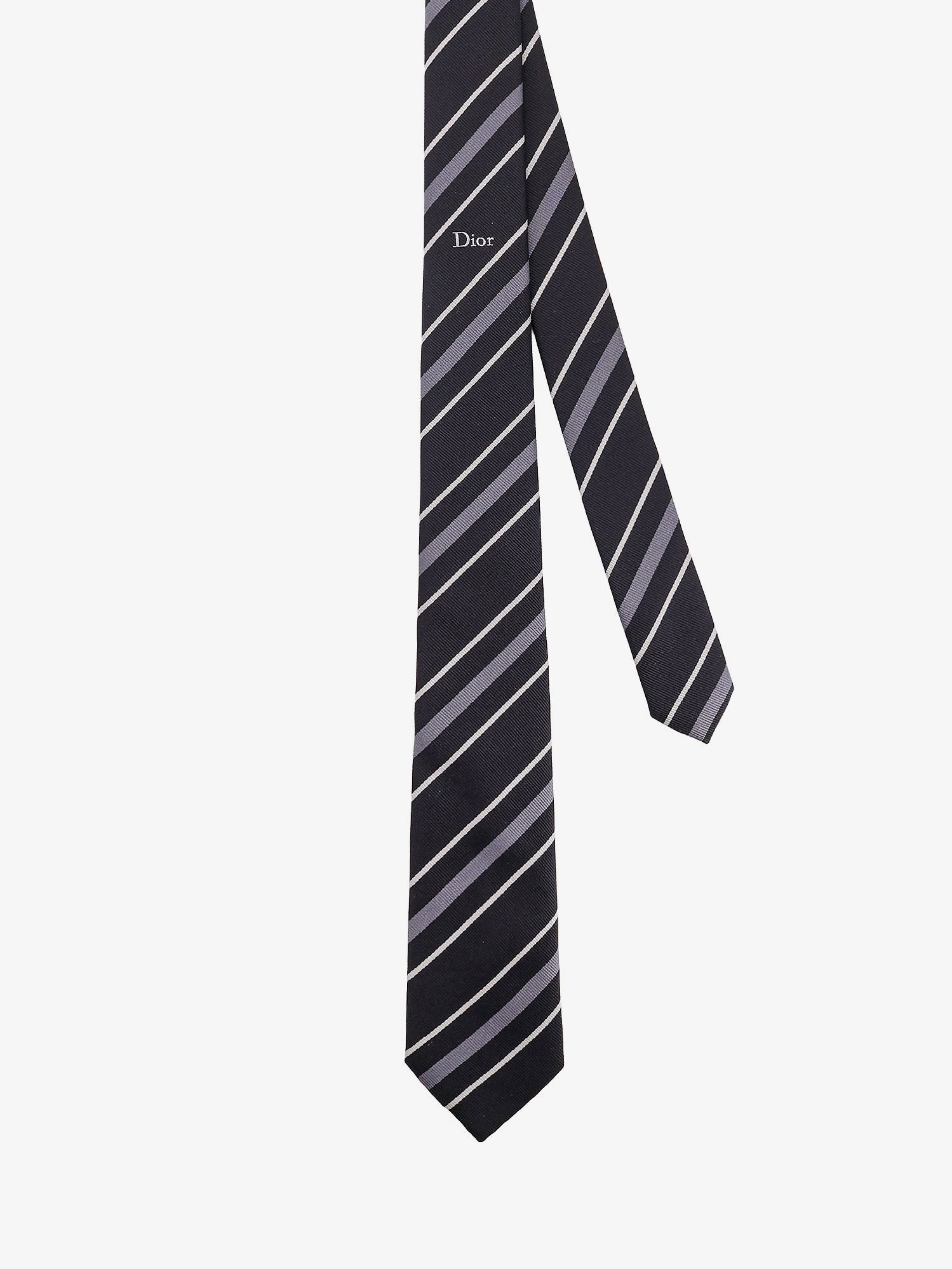 nanito_source_url:https://nokinstyle.com/2426557/dior-regimental-silk-tie.jpg
