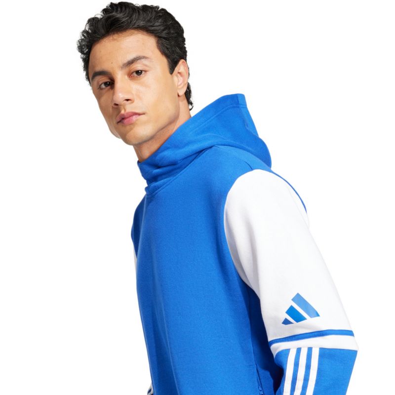 nanito_source_url:https://b2bsportswholesale.net/public/storage/productimages/08/6a/d1/d9/1433867/image/xlarge_clean.jpg