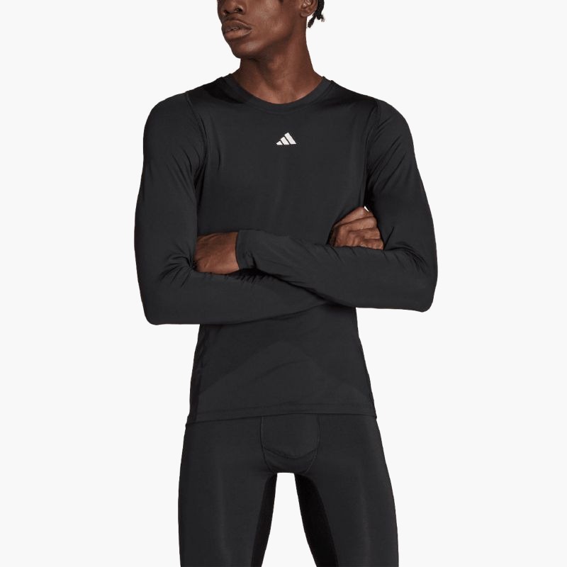 nanito_source_url:https://b2bsportswholesale.net/public/storage/productimages/d1/d6/57/25/955093/image/xlarge_clean.jpg