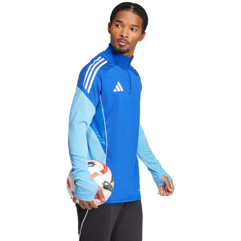 nanito_source_url:https://b2bsportswholesale.net/public/storage/productimages/1b/27/11/9f/1436901/image/xlarge_clean.jpg