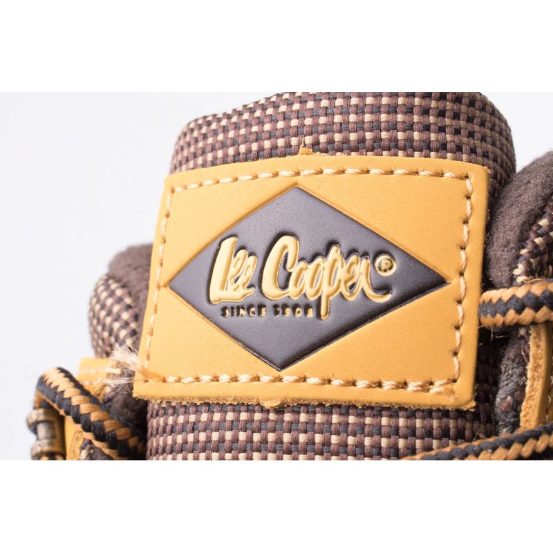 nanito_source_url:https://b2bsportswholesale.net/public/storage/productimages/a0/02/a6/5d/898189/image/xlarge_clean.jpg