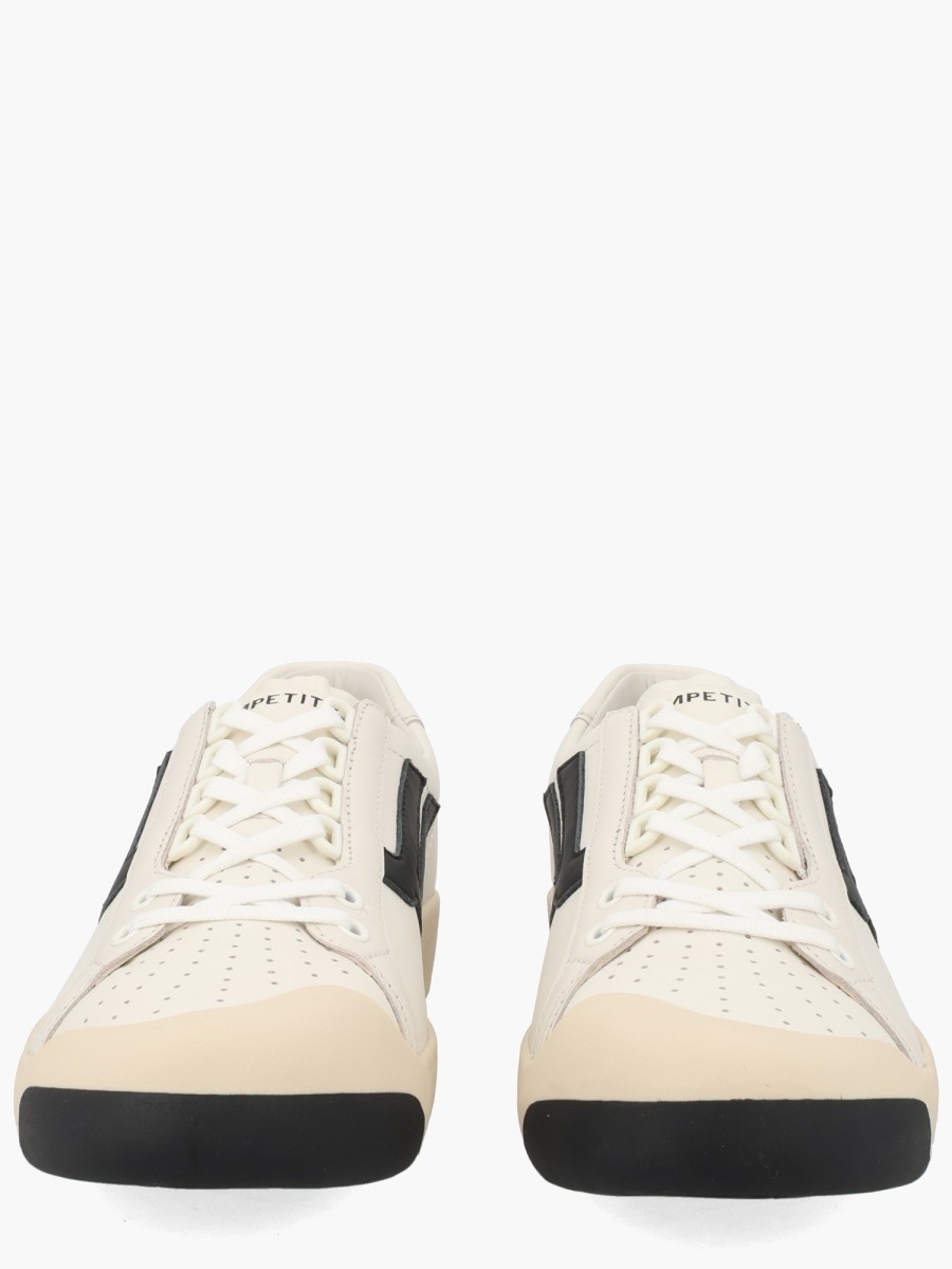 nanito_source_url:https://nokinstyle.com/2413333/sneaker-competition.jpg