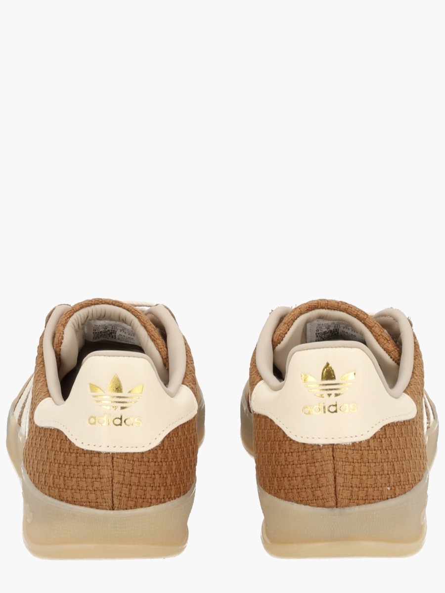 nanito_source_url:https://nokinstyle.com/2378161/gazelle-indoor-sneaker.jpg