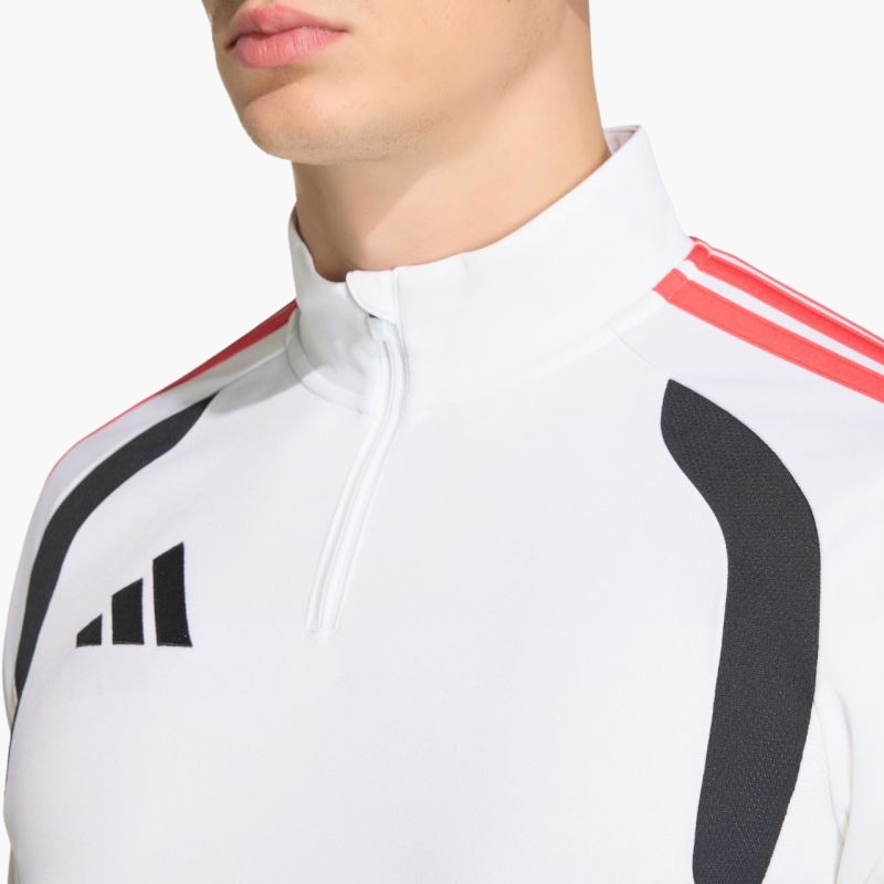 nanito_source_url:https://b2bsportswholesale.net/public/storage/productimages/f1/23/d1/fd/1887789/image/xlarge_clean.jpg