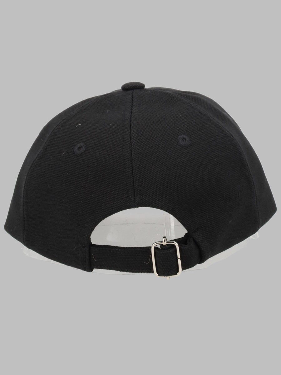 nanito_source_url:https://nokinstyle.com/2433162/cappello-da-baseball-charlie.jpg