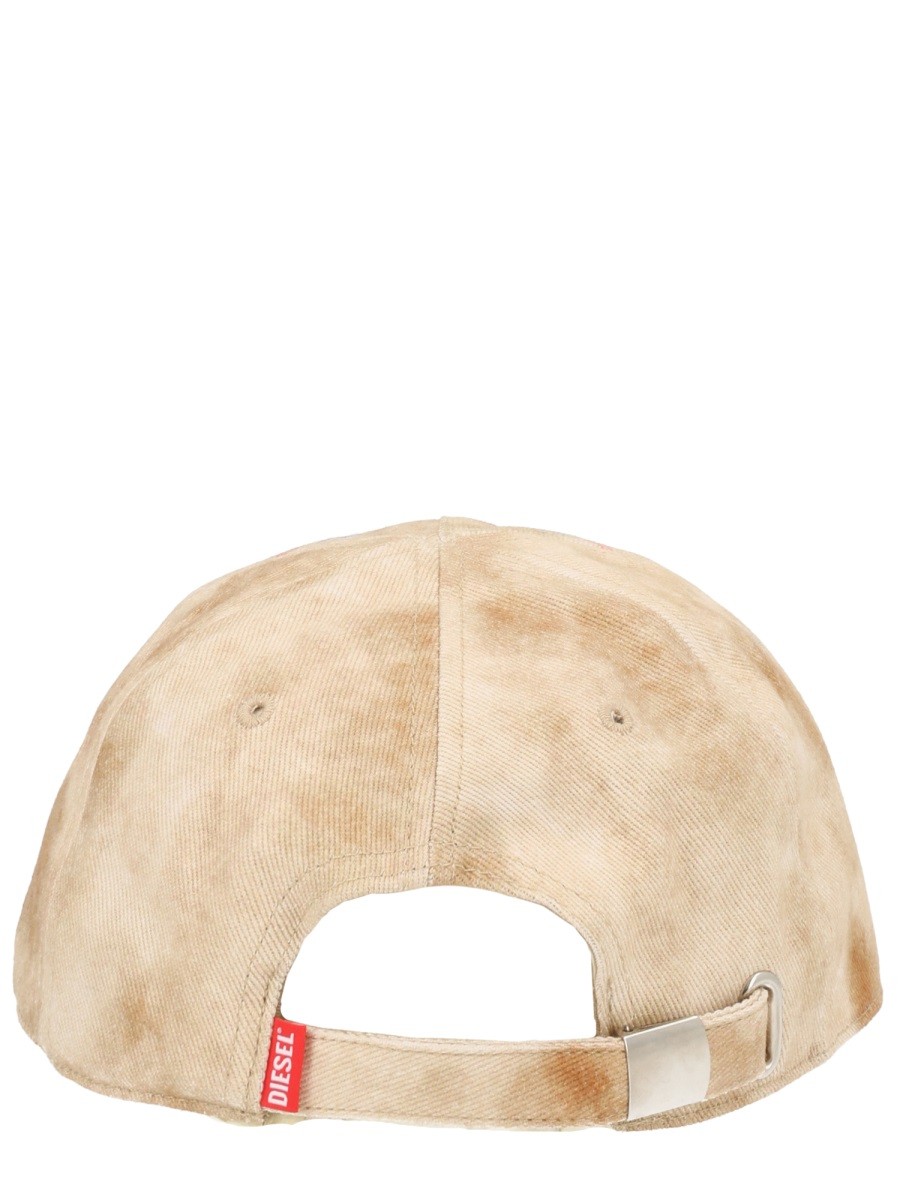 nanito_source_url:https://nokinstyle.com/2425516/cappello-da-baseball-c-ritual.jpg