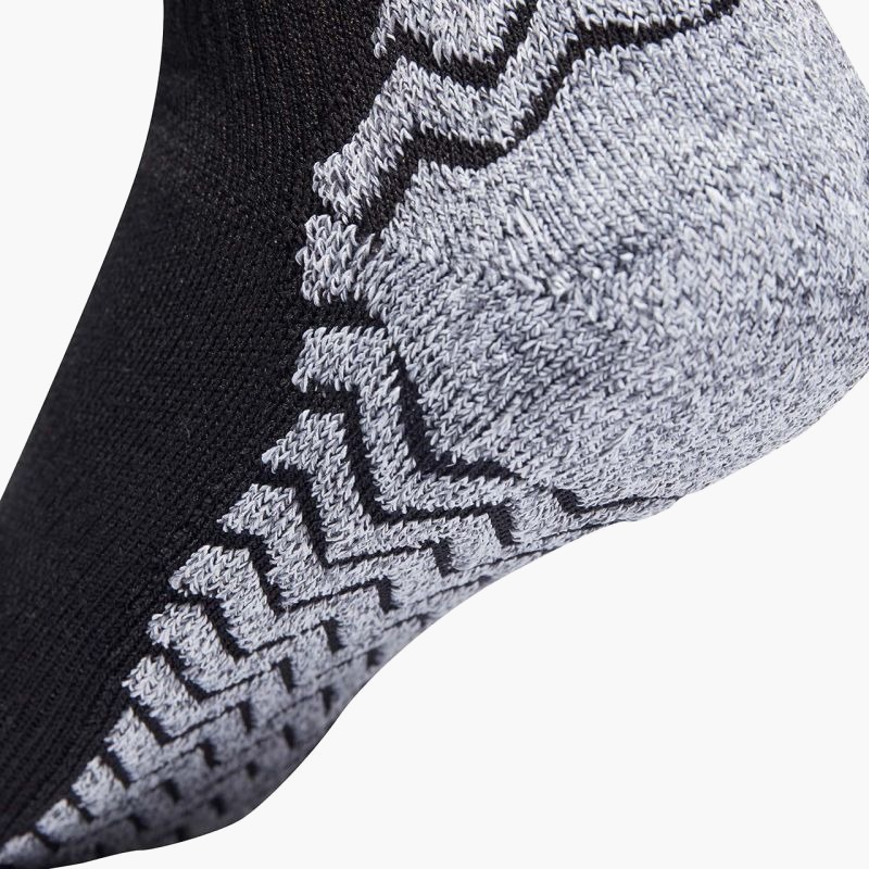 nanito_source_url:https://b2bsportswholesale.net/public/storage/productimages/a0/b8/1b/1c/1067552/image/xlarge_clean.jpg