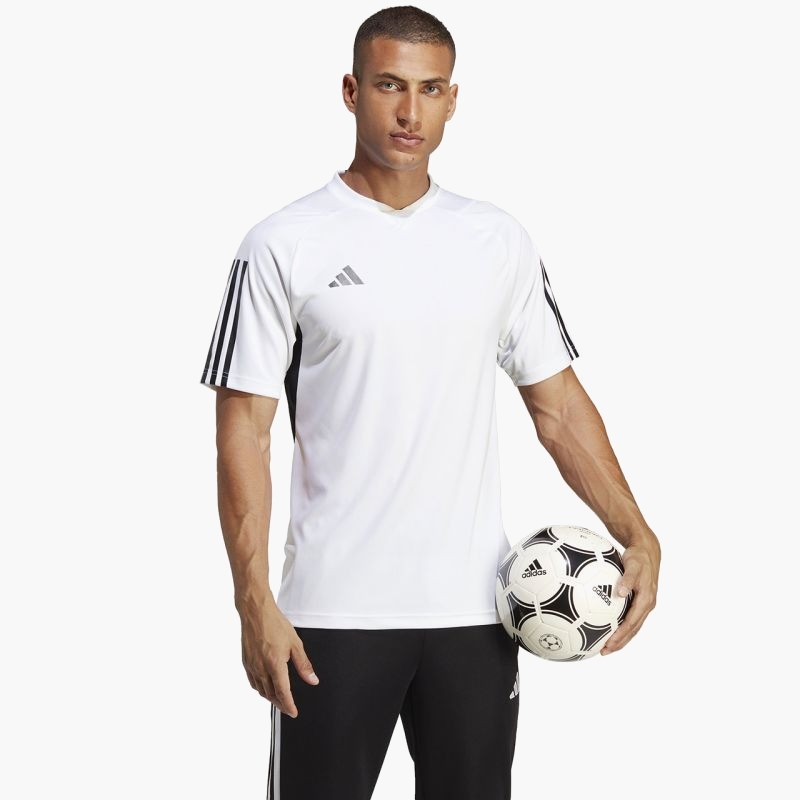 nanito_source_url:https://b2bsportswholesale.net/public/storage/productimages/be/4b/fc/e8/2257274/image/xlarge_clean.jpg