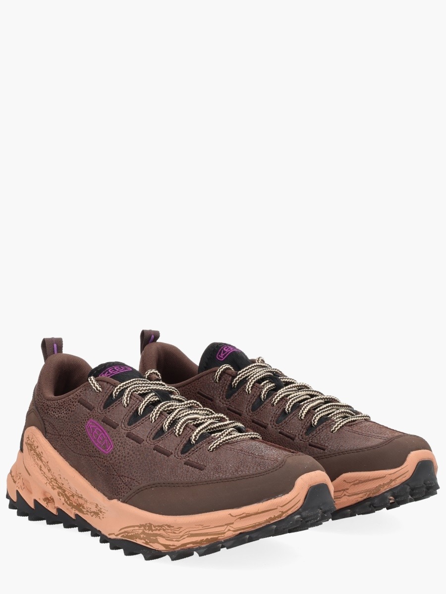 nanito_source_url:https://nokinstyle.com/2428519/sneaker-jasper-zionic-con-logo.jpg