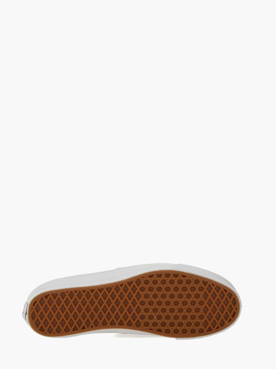 nanito_source_url:https://nokinstyle.com/2386766/sneaker-lx-authentic-4.jpg