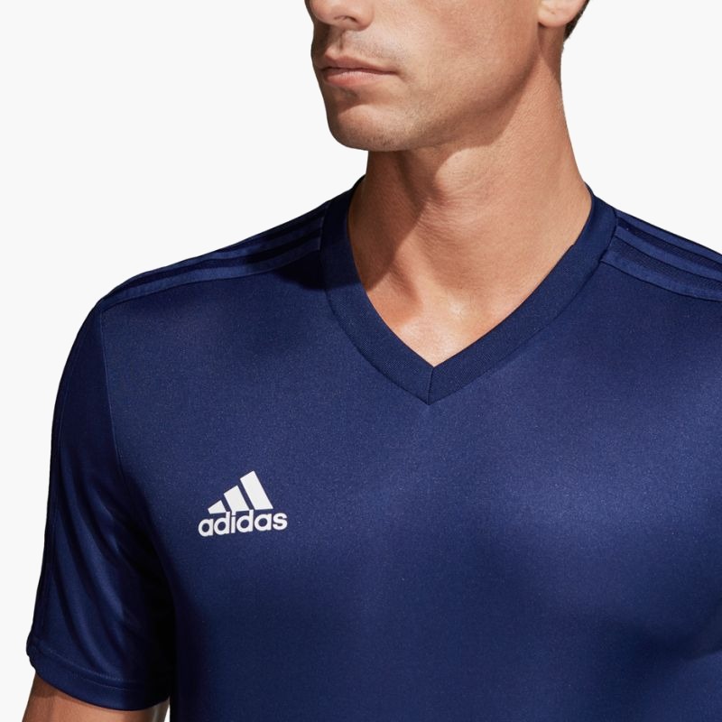 nanito_source_url:https://b2bsportswholesale.net/public/storage/productimages/72/df/87/92/446319/image/xlarge_clean.jpg