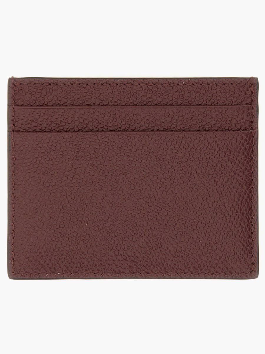 nanito_source_url:https://nokinstyle.com/2368231/vlogo-signature-card-holder.jpg