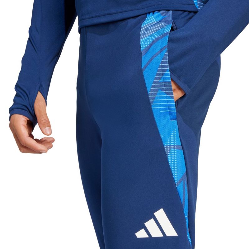 nanito_source_url:https://b2bsportswholesale.net/public/storage/productimages/1b/89/c5/f6/1108800/image/xlarge_clean.jpg