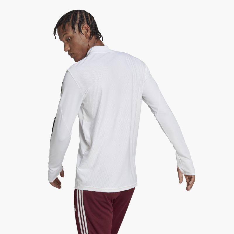 nanito_source_url:https://b2bsportswholesale.net/public/storage/productimages/5a/06/75/5e/945778/image/xlarge_clean.jpg