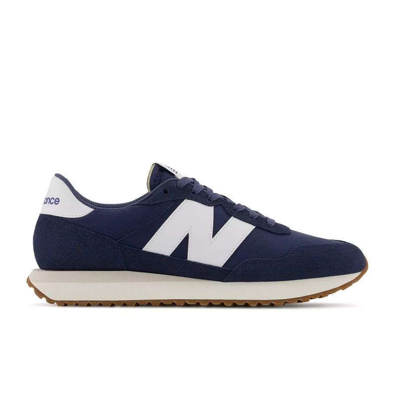 nanito_source_url:https://b2bsportswholesale.net/public/storage/productimages/5c/c6/d2/b6/1094968/image/xlarge_clean.jpg