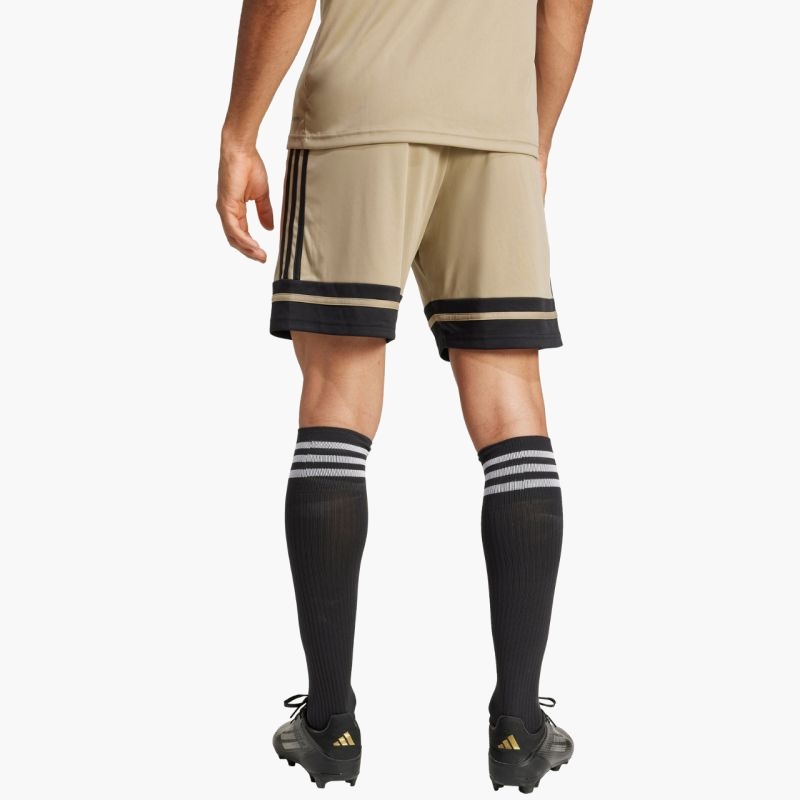 nanito_source_url:https://b2bsportswholesale.net/public/storage/productimages/d2/a5/d9/c0/1508761/image/xlarge_clean.jpg