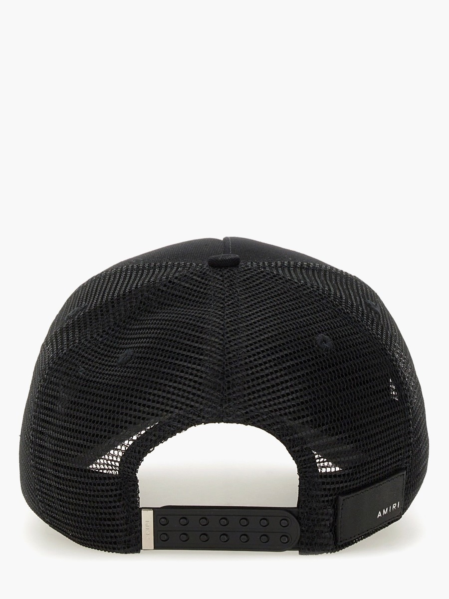 nanito_source_url:https://nokinstyle.com/2377182/cappello-da-baseball-con-logo.jpg