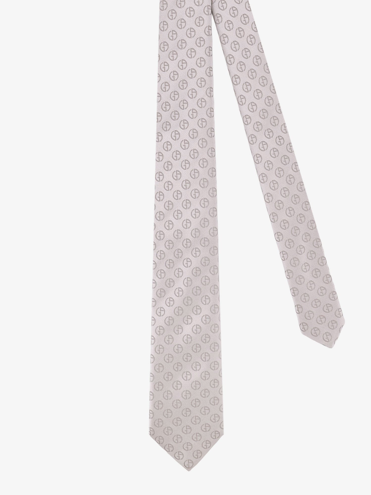 nanito_source_url:https://nokinstyle.com/2401160/silk-tie.jpg
