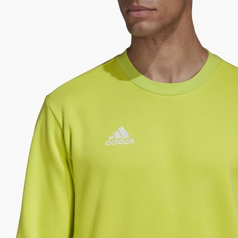 nanito_source_url:https://b2bsportswholesale.net/public/storage/productimages/40/c7/c0/8a/2240917/image/xlarge_clean.jpg
