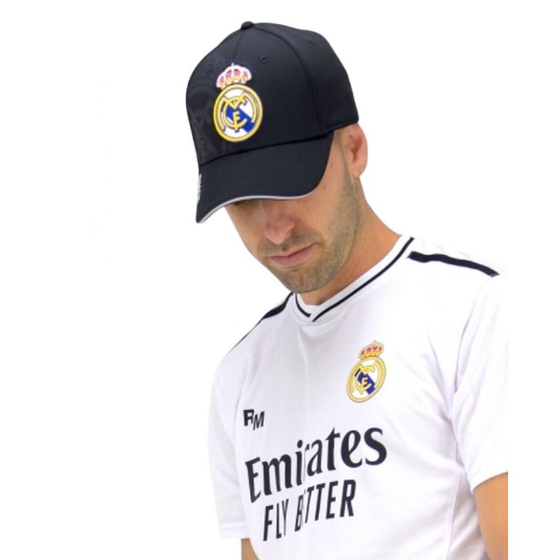 nanito_source_url:https://b2bsportswholesale.net/public/storage/productimages/0a/2a/84/b5/1374602/image/xlarge_clean.jpg
