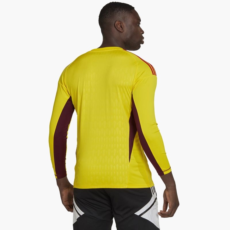 nanito_source_url:https://b2bsportswholesale.net/public/storage/productimages/e4/c0/df/ba/928312/image/xlarge_clean.jpg