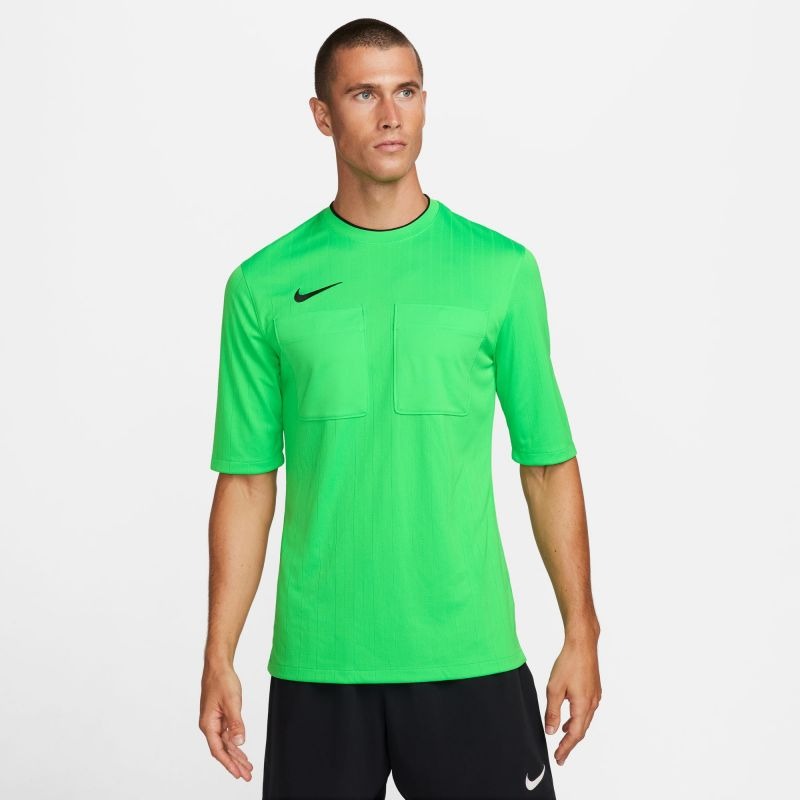 nanito_source_url:https://b2bsportswholesale.net/public/storage/productimages/f9/a6/a6/a7/1019348/image/xlarge_clean.jpg