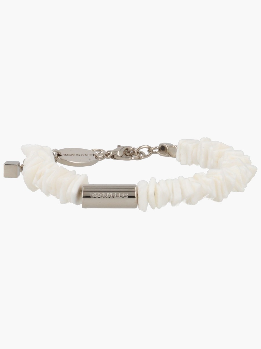 nanito_source_url:https://nokinstyle.com/2335407/shell-bracelet.jpg