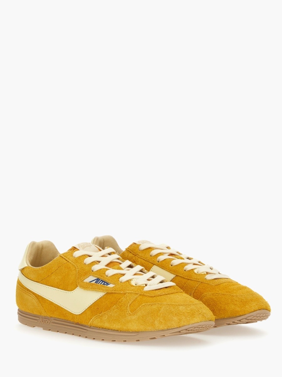 nanito_source_url:https://nokinstyle.com/2387768/windspin-sneaker.jpg