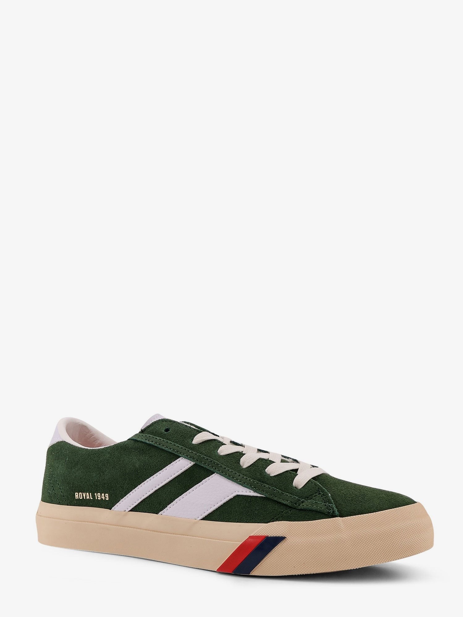 nanito_source_url:https://nokinstyle.com/2402793/royal-classic-suede-sneakers.jpg