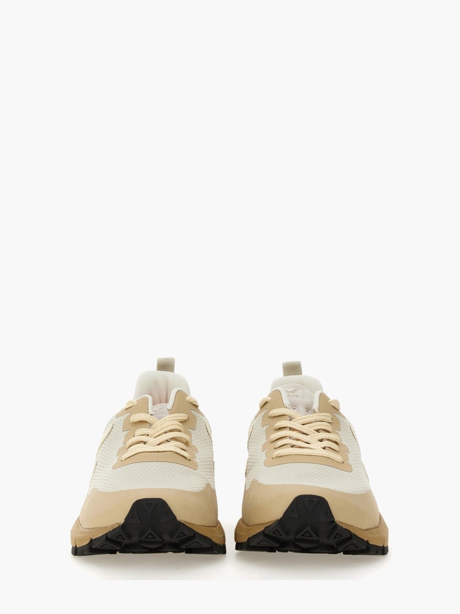 nanito_source_url:https://nokinstyle.com/2347328/sneaker-dekkan.jpg