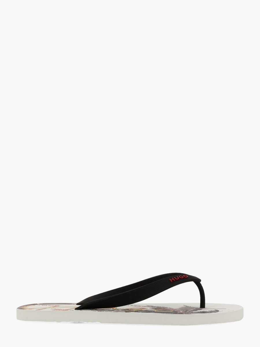nanito_source_url:https://nokinstyle.com/2357120/slide-sandal-with-print.jpg